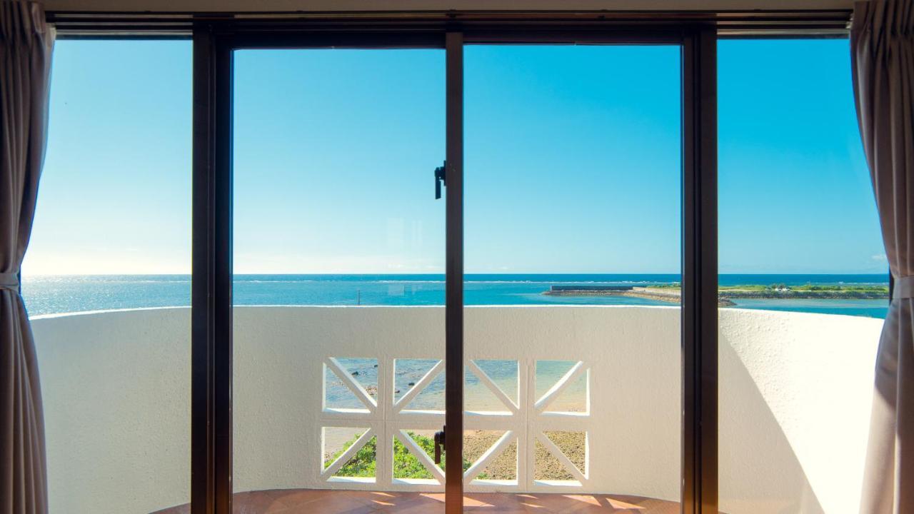 Sunset Beach House Онна Екстер'єр фото